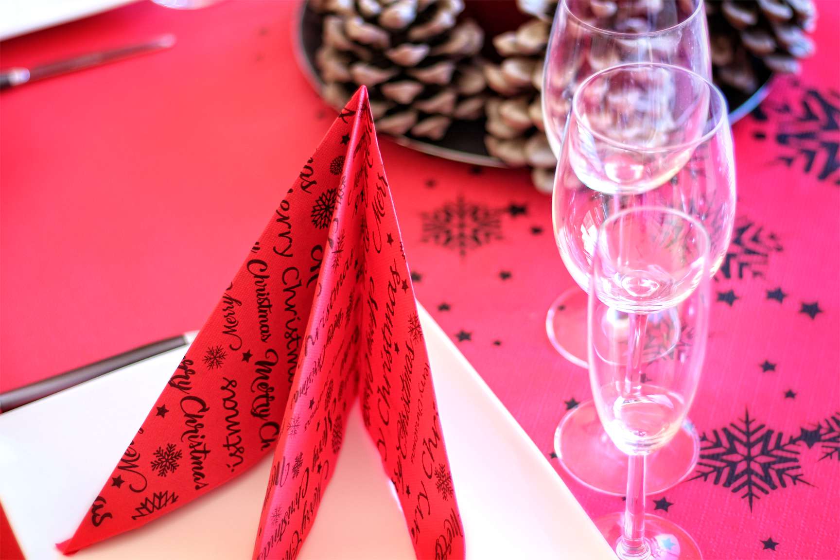 Como decorar tu mesa en Navidad con Manteles de papel 3 Como decorar tu mesa en Navidad con Manteles de papel 3